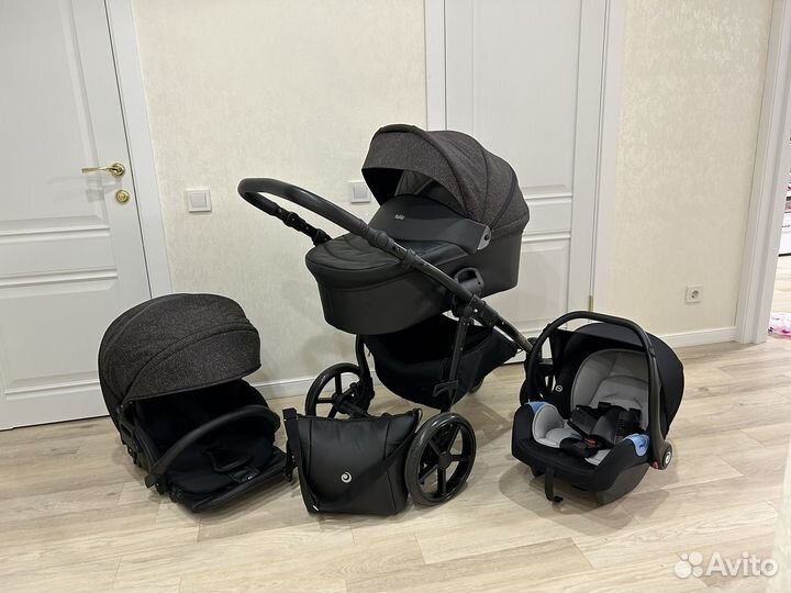 Коляска tutis novo