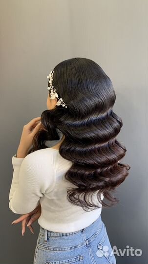 Модель на прическу