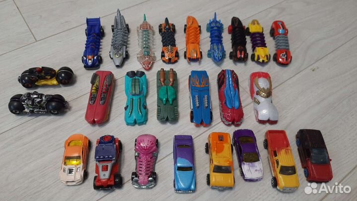 Редкие hot wheels магнитные, меняющие цвет