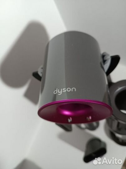 Серый стиль: Dyson HD 15