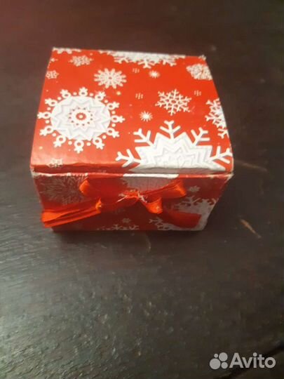 Коробки для подарков