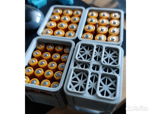 Держатель батареек 