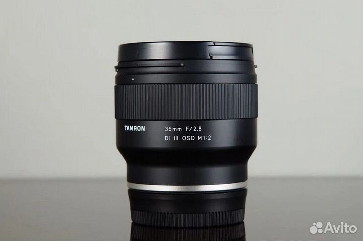 Объектив Tamron 35mm F/2.8 Di III OSD