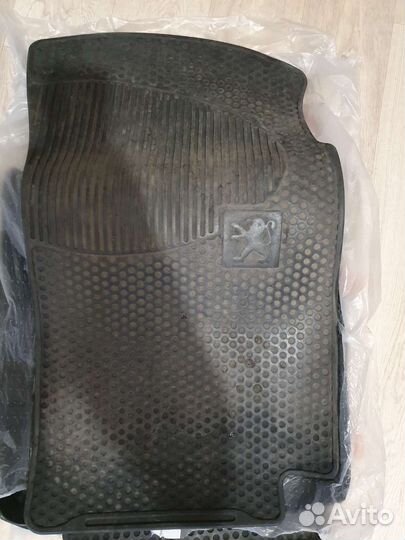Коврики Пежо 406 б/у