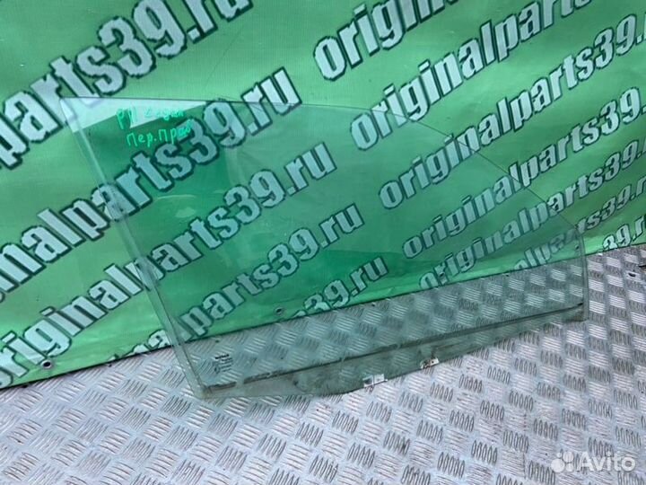 Стекло переднее правое Nissan Primera P11 GA16