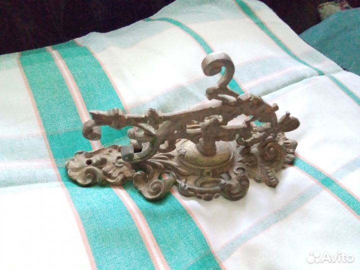 Старинный настенный канделябр