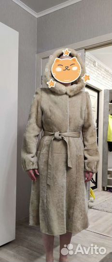 Шуба мутоновая с капюшоном