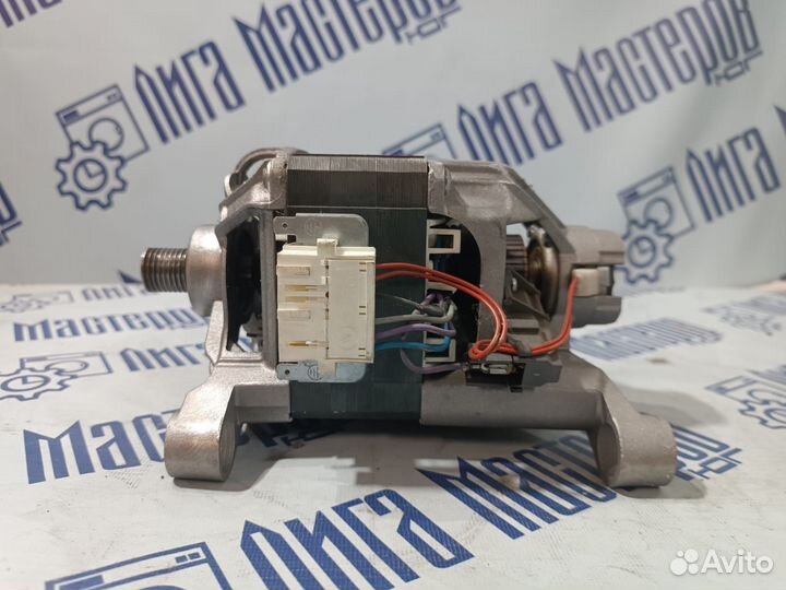 Двигатель стиральной машины Аристон,Индезит