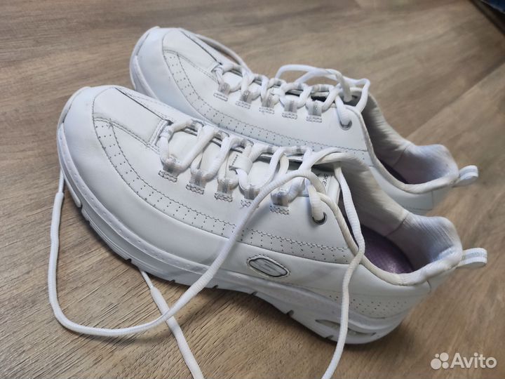 Кроссовки Skechers