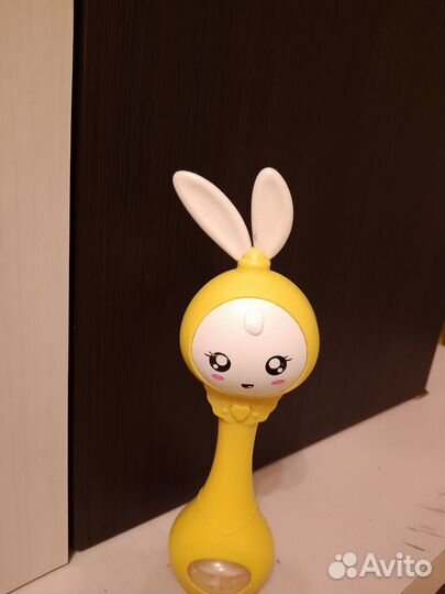 Погремушка музыкальная заяц