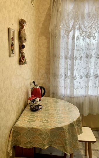 2-к. квартира, 42 м², 3/4 эт.