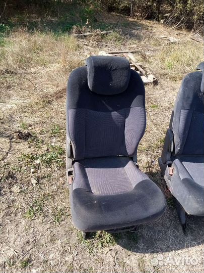 Сиденья складные универсальные