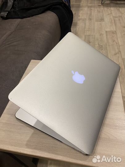Apple MacBook Air 13