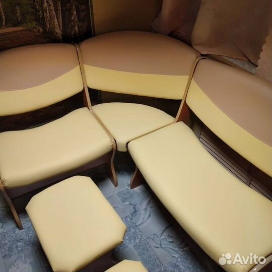 Перетяжка и ремонт мягкой мебели