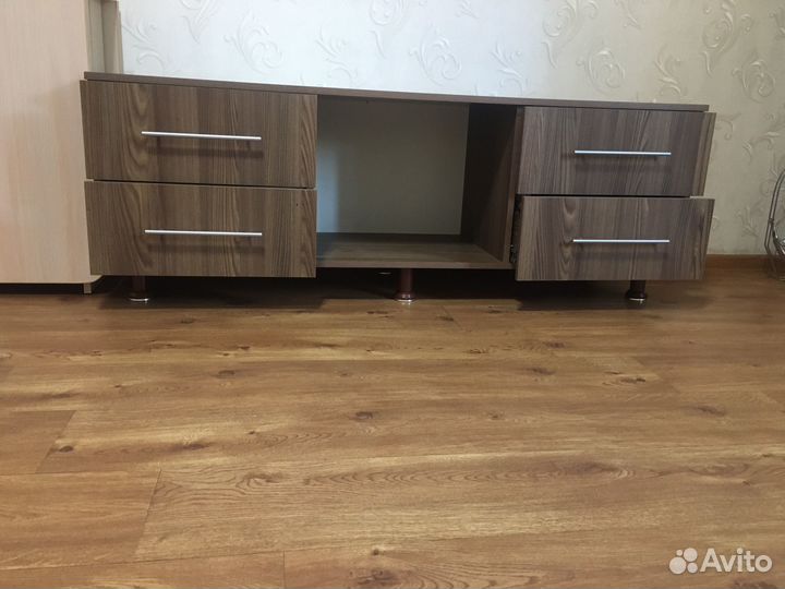 Тумба под телевизор бу