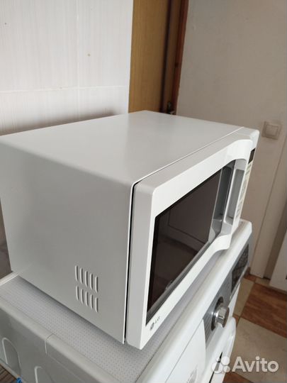 Микроволновая печь LG