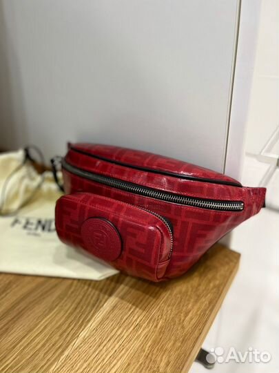 Сумка Fendi поясная оригинал