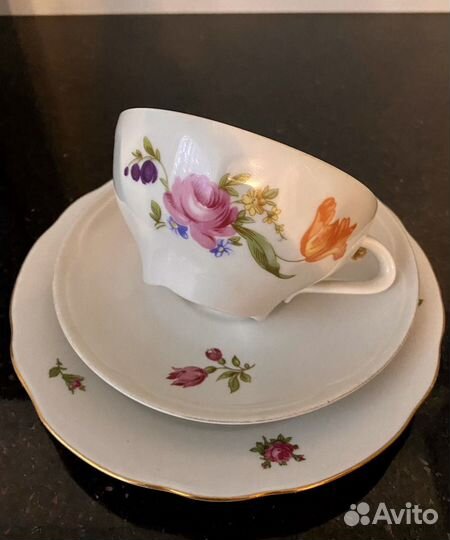 Предметы из чайного сервиза Graf von Henneberg Por