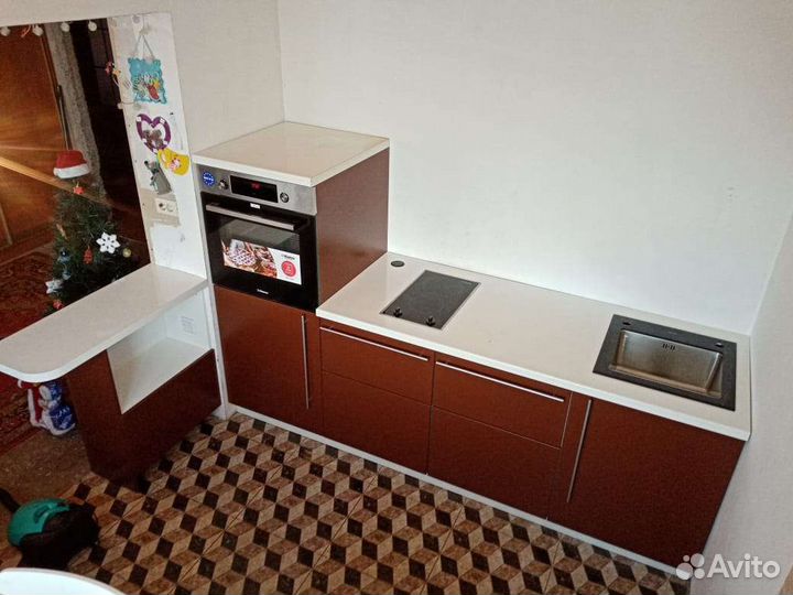 Кровать
