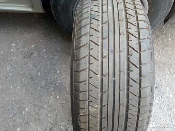 Yokohama C.Drive 2 AC02 215/65 R16 98H