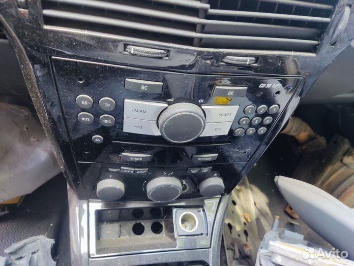 Управление климатом и печкой opel Astra h