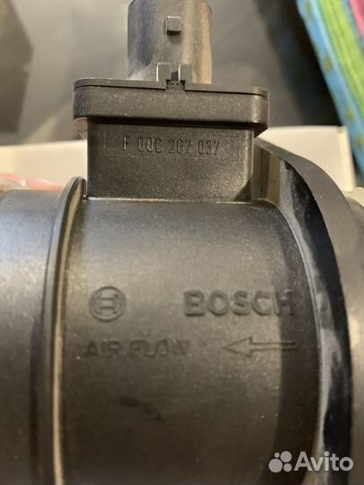 Датчик массового расхода воздуха