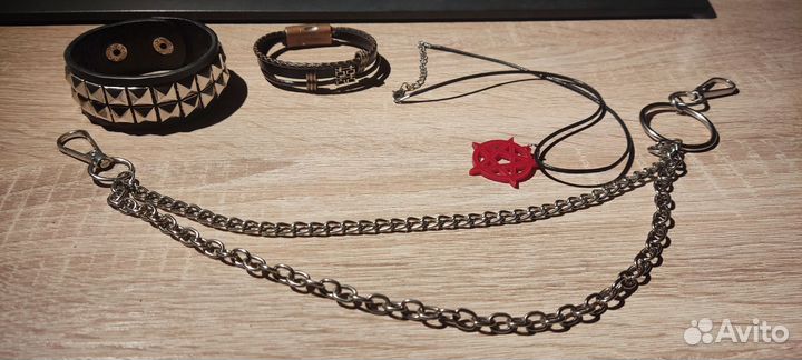 Рок атрибутика