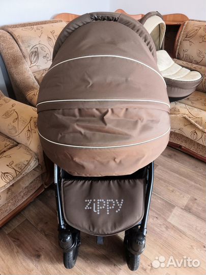 Продам детскую коляску