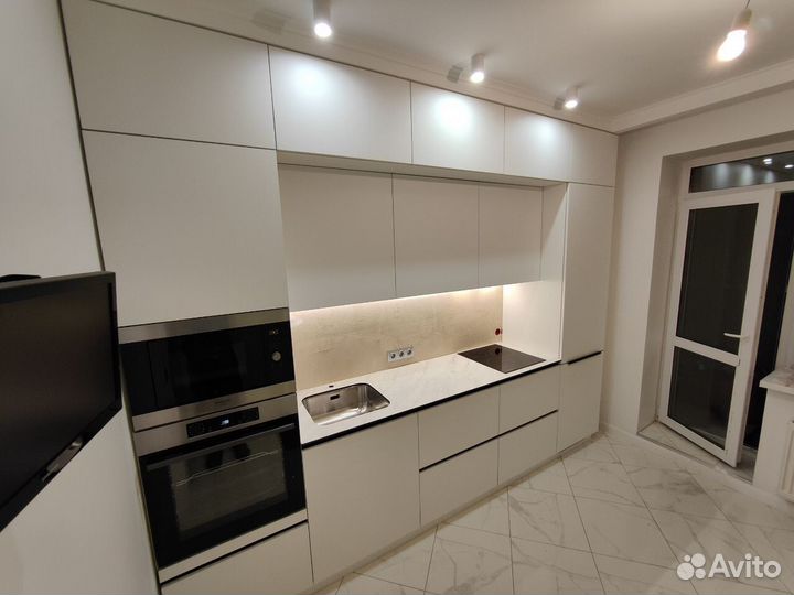 Кухня современная на заказ. Доставка и сборка