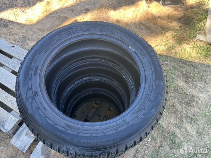 Nokian Tyres Nordman 7 SUV 215/60 R17