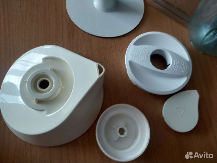 Запчасти от кух.комбайнов
