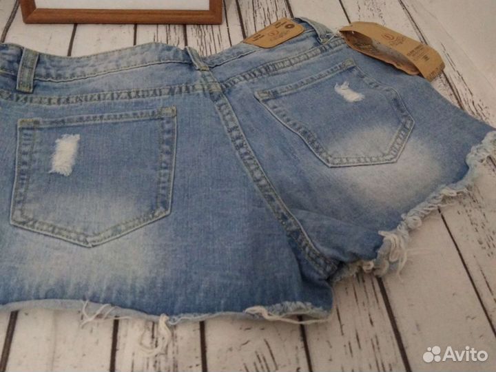Шорты женские 31размер новые