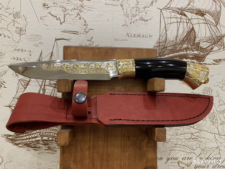 Нож украшенный