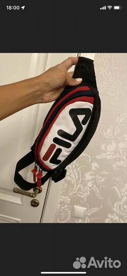 Сумка новая с биркой,можно на пояс и на плечо