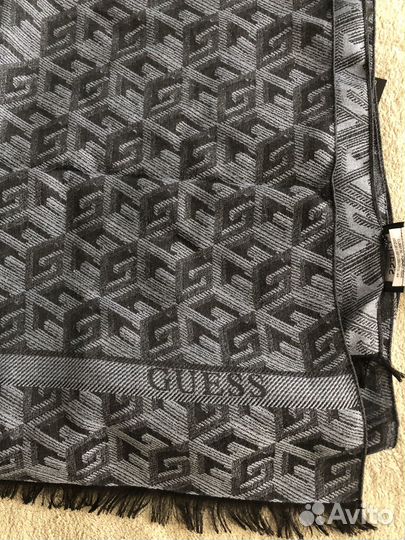 Шарф мужской Guess