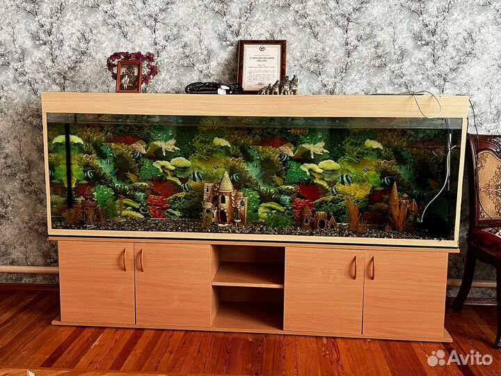 Аквариум с тумбой 600 ml