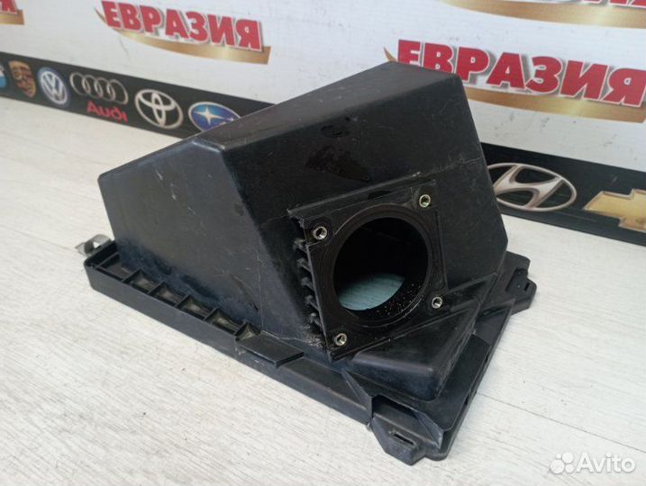 Корпус воздушного фильтра Nissan Almera Classic