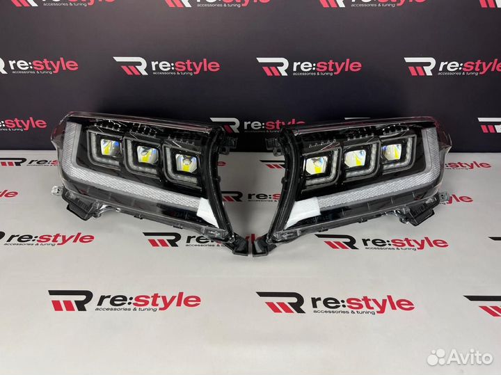 Фары Toyota Land Cruiser 200 2м 2012-2015 R1935
