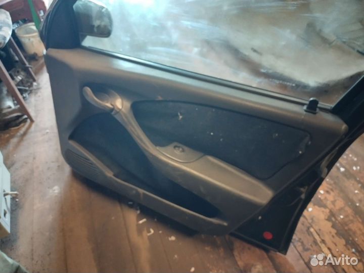 Правая передняя дверь Фиат Мареа