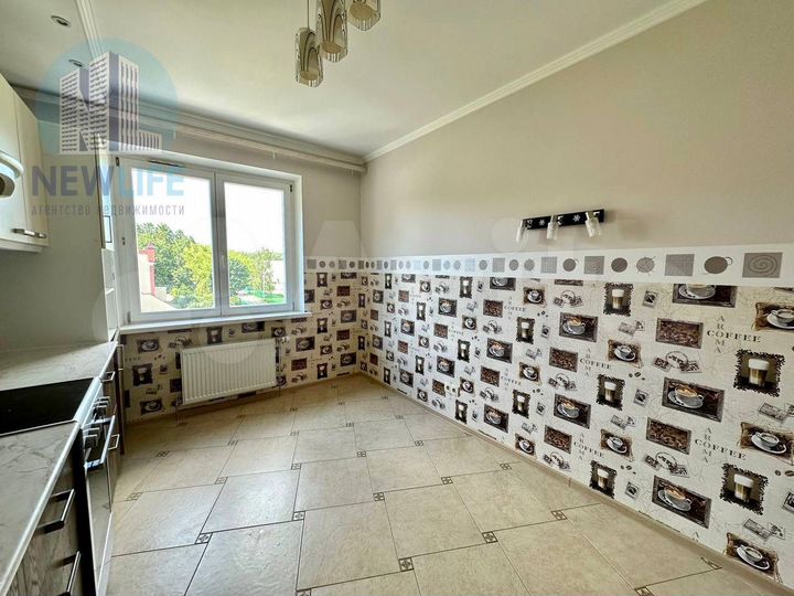 2-к. квартира, 61,2 м², 4/10 эт.