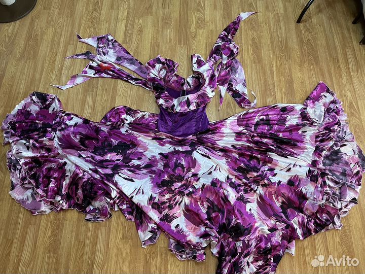 Платье женское