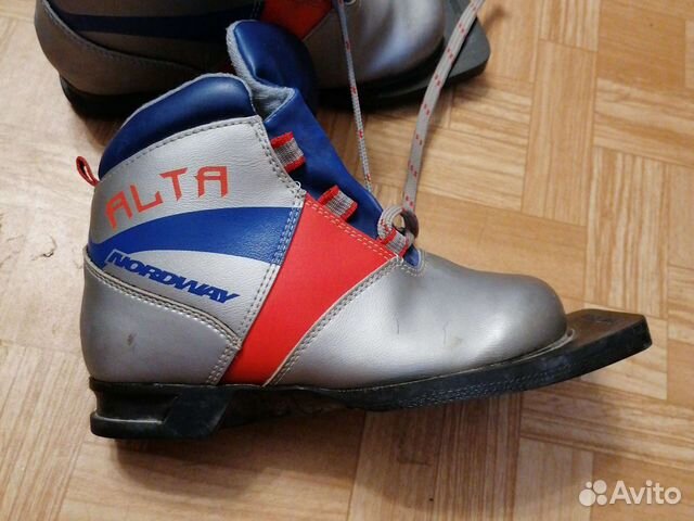 Лыжные ботинки 32, 34 размер