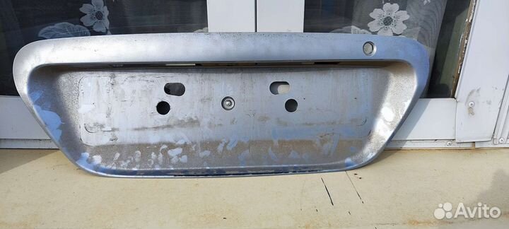 Накладка крышка багажника lancer 9