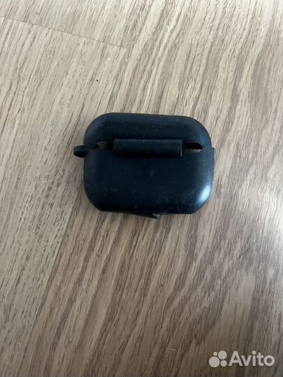 Силиконовый чехол на airpods pro
