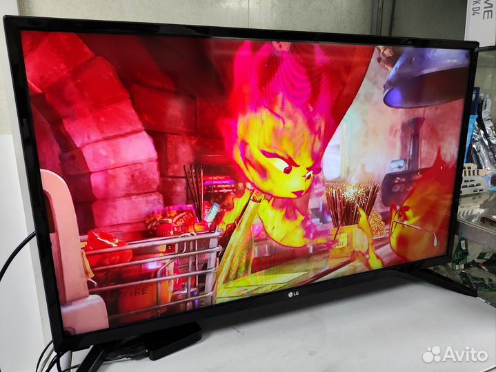 Телевизор LG 32