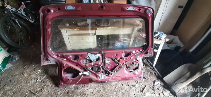 Задняя дверь тойота ипсум-пикникSXM-10