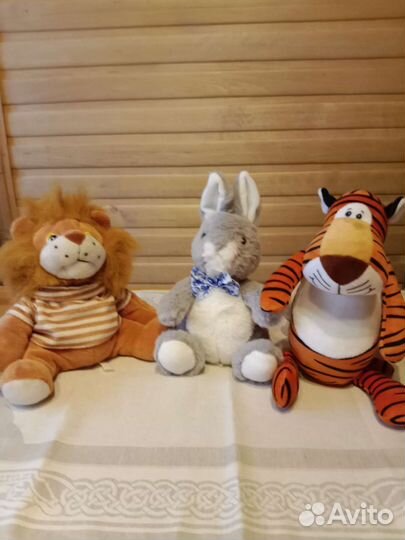 Мягкие игрушки лев,заяц, тигр, цыпленок, хрюша