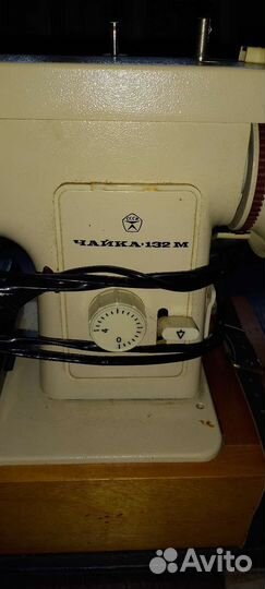 Швейная машина чайка 132м