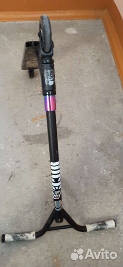 Самокат трюковой