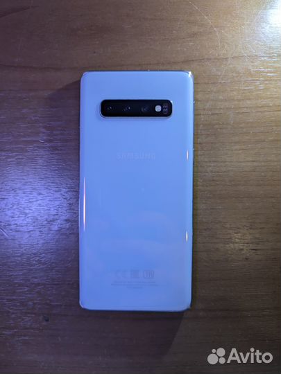 Samsung Galaxy S10, 8/128 ГБ